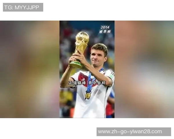 从草根到巨星:一位足球天才的奋斗历程与荣耀之路 从草根到巨星:一位足球天才的奋斗历程与荣耀之路